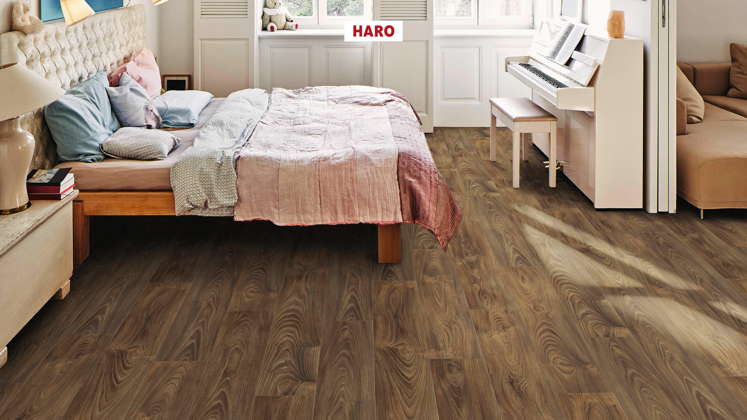 Laminate Haro Tritty 100 Walnut Vario 1